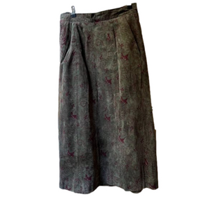 Vintage 80s Taiwan Authentic Imports Suede Tapestry green red A line Maxi M